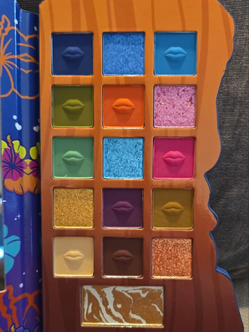Spoiler Tiki Eyeshadow Palette - Multicolor, New In Box, Volume 28